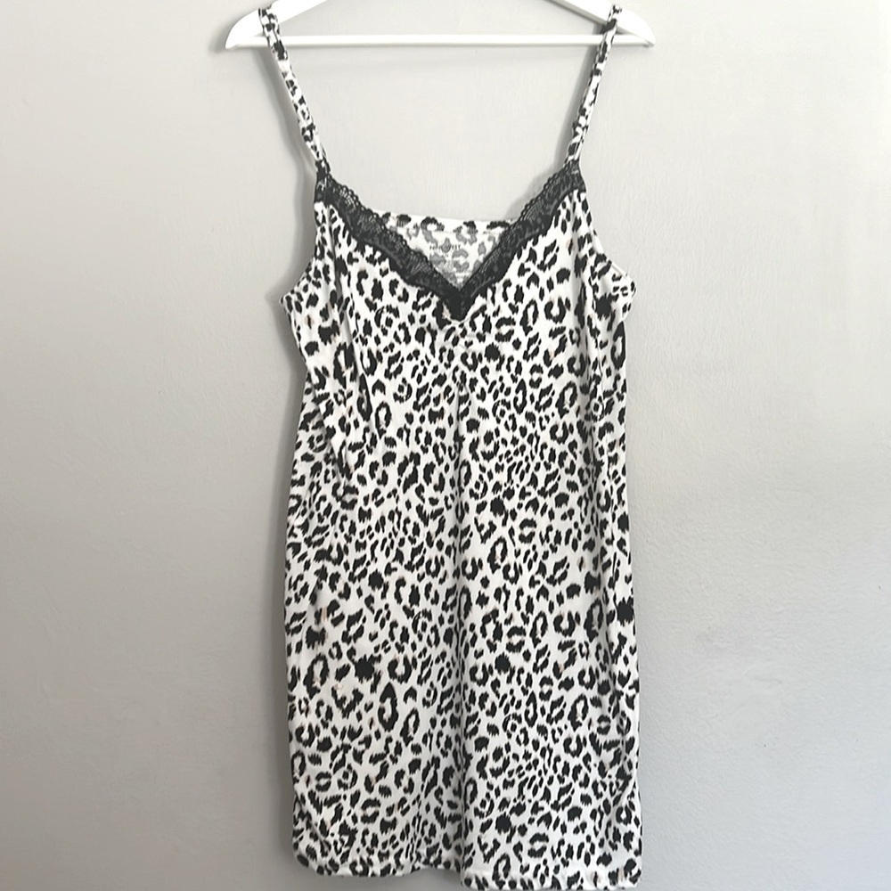 Nine West - lingerie animal print. Super soft!!! #218